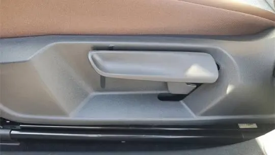 2025 Volkswagen ID.4 1V2CRPE80SC004978