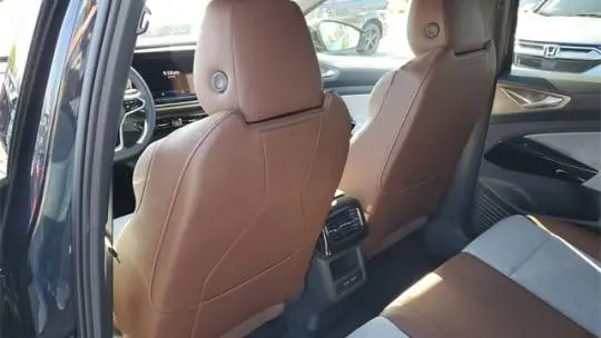 2025 Volkswagen ID.4 1V2CRPE80SC004978