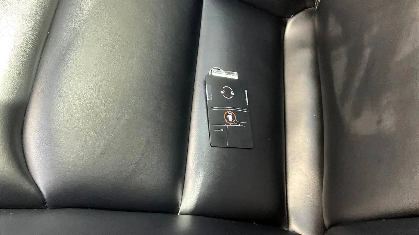 2018 Tesla Model 3 5YJ3E1EB8JF183634