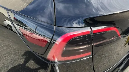 2018 Tesla Model 3 5YJ3E1EB8JF183634