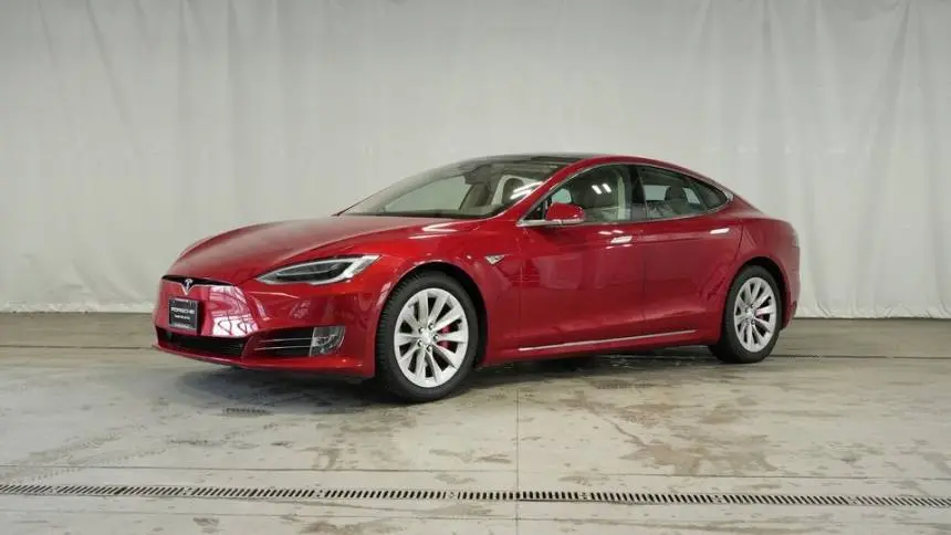 2016 Tesla Model S 5YJSA1E46GF137835