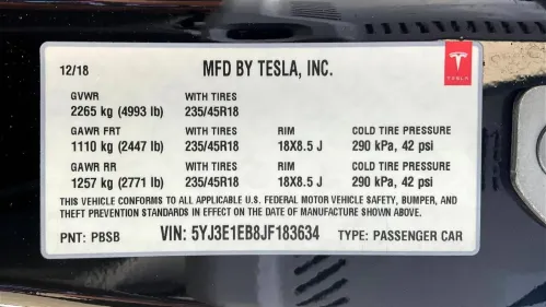 2018 Tesla Model 3 5YJ3E1EB8JF183634