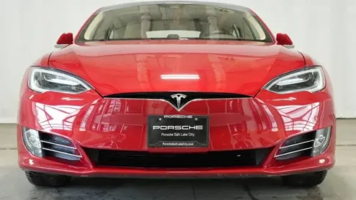 2016 Tesla Model S 5YJSA1E46GF137835