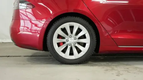 2016 Tesla Model S 5YJSA1E46GF137835