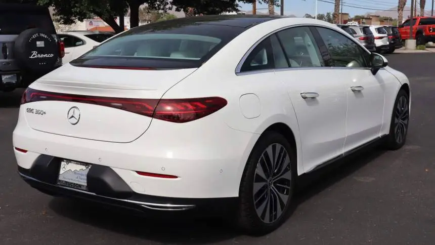 2024 Mercedes EQE Sedan W1KEG2BB2RF046800