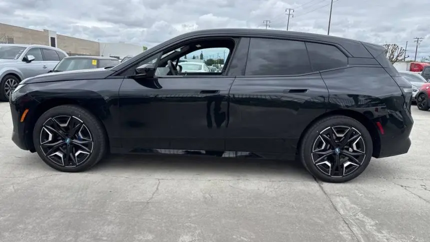 2025 BMW iX WB523CF08SCS91384