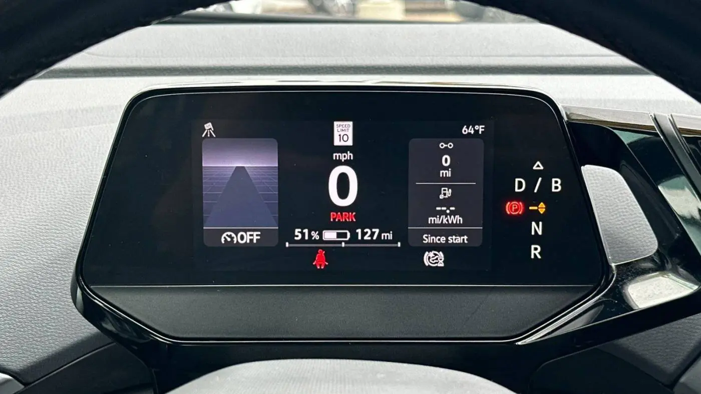 2021 Volkswagen ID.4 WVGRMPE24MP043876