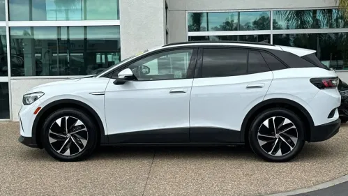 2021 Volkswagen ID.4 WVGRMPE24MP043876