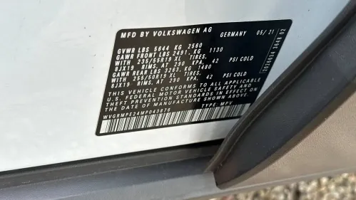2021 Volkswagen ID.4 WVGRMPE24MP043876