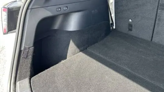 2022 Tesla Model Y 7SAYGDEE6NF439645