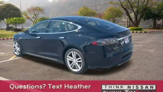 2013 Tesla Model S 5YJSA1CN4DFP12277