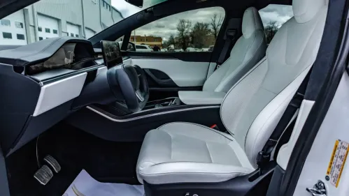 2022 Tesla Model X 7SAXCBE64NF332890