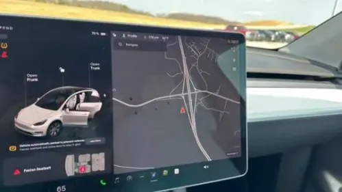 2022 Tesla Model Y 7SAYGDEE6NF439645