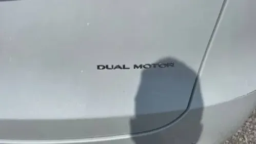 2022 Tesla Model Y 7SAYGDEE6NF439645