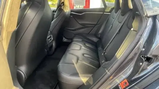 2017 Tesla Model S - Images - 6