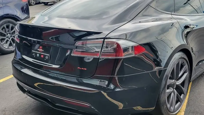 2021 Tesla Model S 5YJSA1E60MF442261
