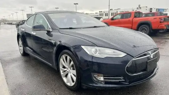 2014 Tesla Model S 5YJSA1H15EFP47613