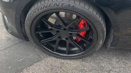 2019 Tesla Model S 5YJSA1E44KF330882