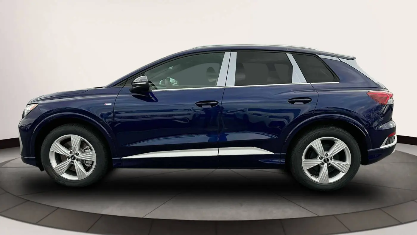 2025 Audi Q4 e-tron WA1KUBFZ4SP016463