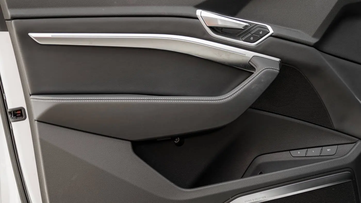2022 Audi e-tron WA12AAGE7NB032477