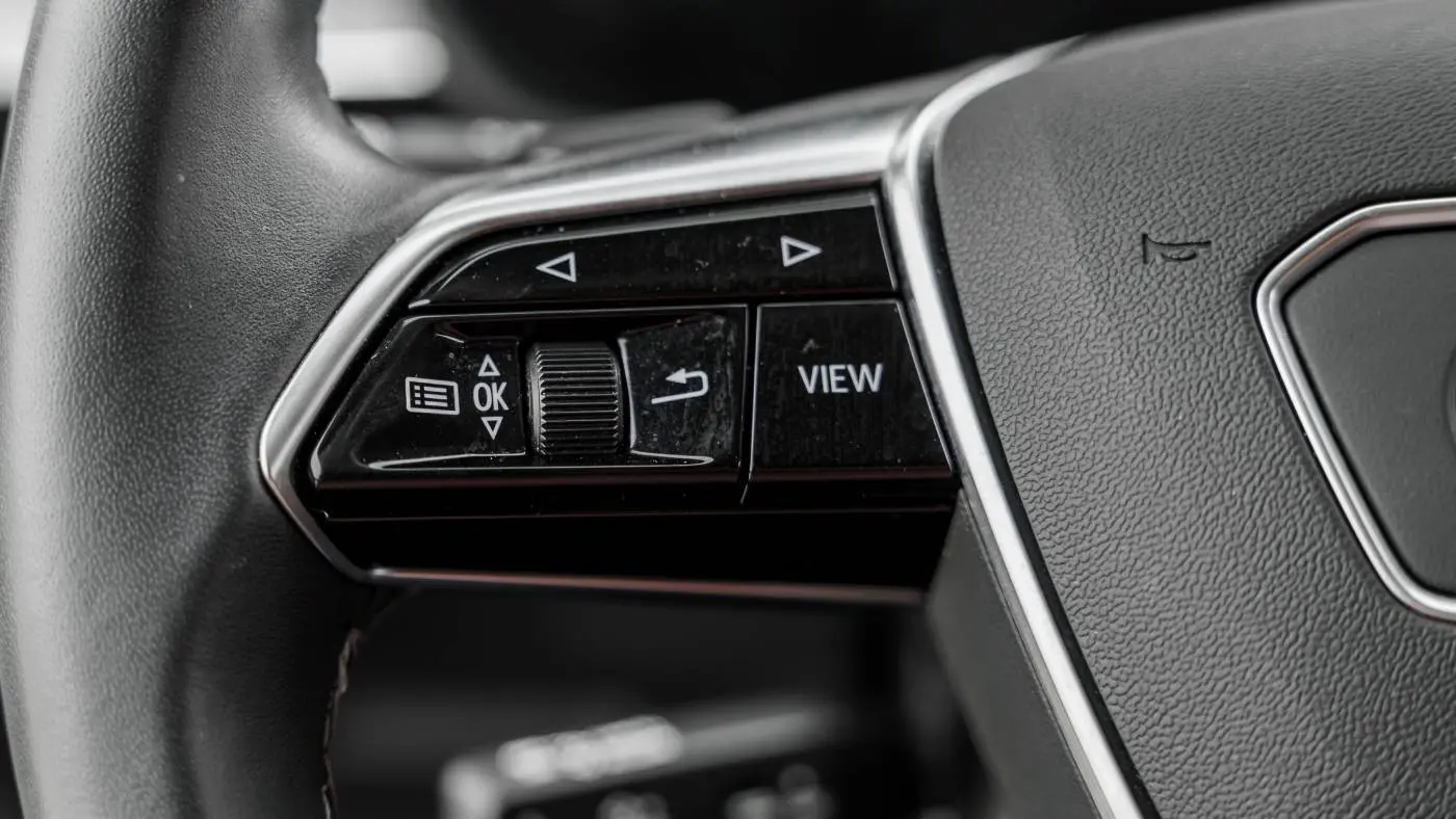 2022 Audi e-tron WA12AAGE7NB032477