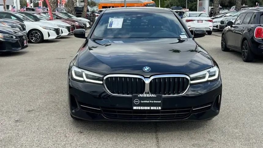 2023 BMW 5 Series WBA13AG02PCL75207
