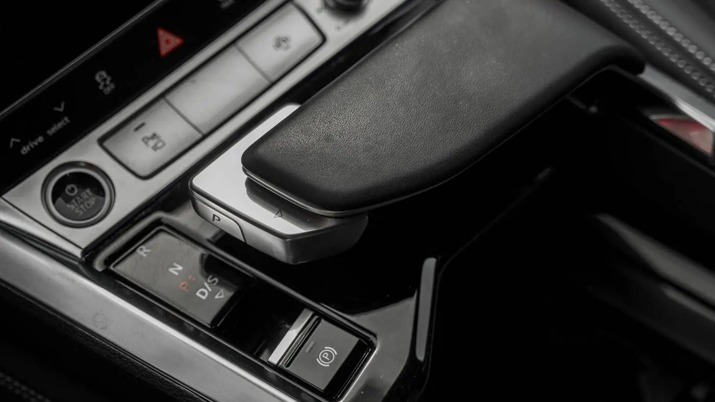 2022 Audi e-tron WA12AAGE7NB032477