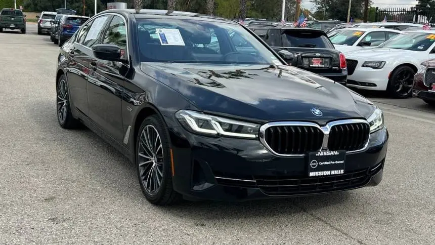2023 BMW 5 Series WBA13AG02PCL75207