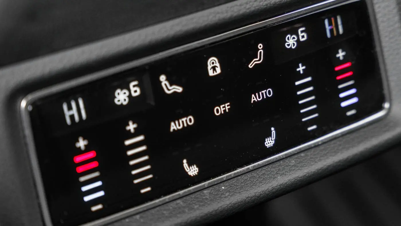 2022 Audi e-tron WA12AAGE7NB032477