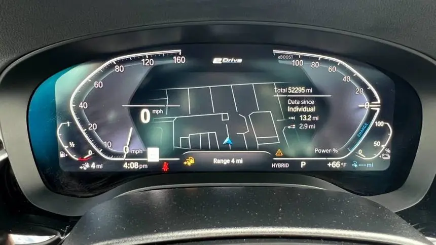 2023 BMW 5 Series WBA13AG02PCL75207