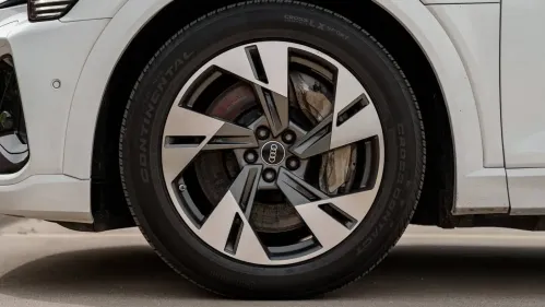 2022 Audi e-tron WA12AAGE7NB032477
