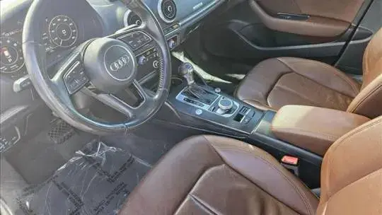 2017 Audi A3 Sportback e-tron - Images - 9