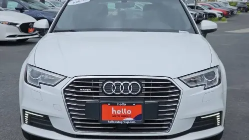 2017 Audi A3 Sportback e-tron WAUUPBFFXHA075795