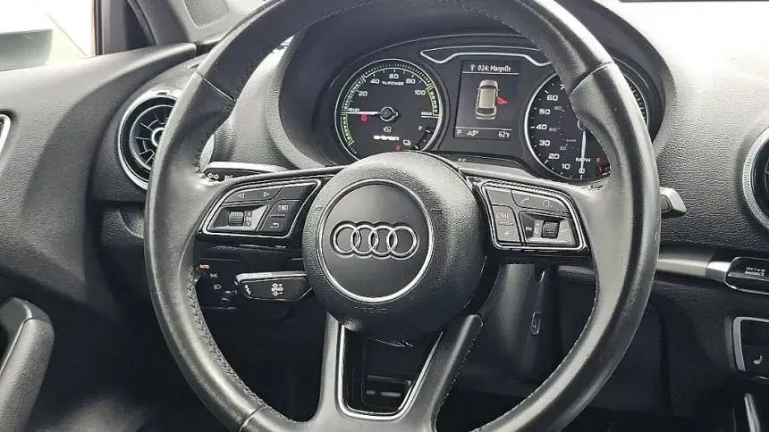 2017 Audi A3 Sportback e-tron - Images - 34