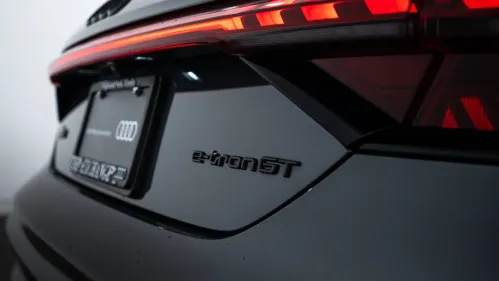 2024 Audi RS e-tron GT - Images - 29