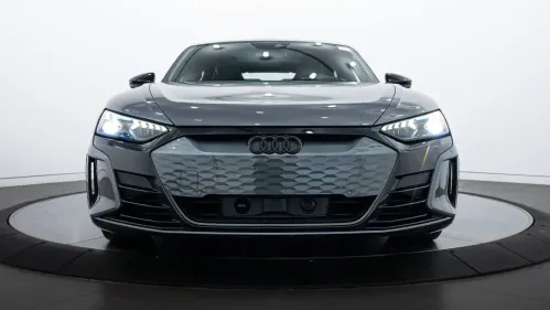2024 Audi RS e-tron GT - Images - 32