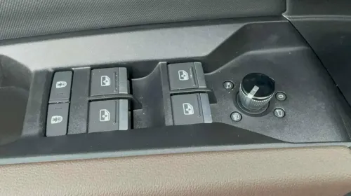 2025 Audi Q4 e-tron WA1KUBFZ4SP016463