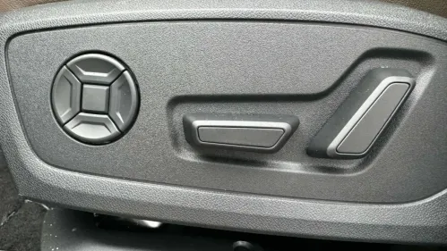 2025 Audi Q4 e-tron WA1KUBFZ4SP016463