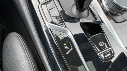 2023 BMW 5 Series WBA13AG02PCL75207