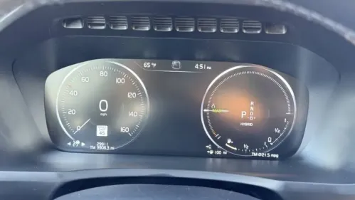 2022 Volvo XC90 - Images - 15