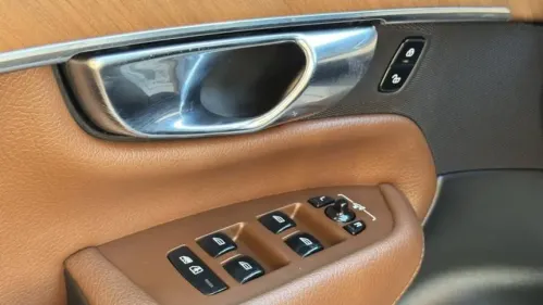 2022 Volvo XC90 - Images - 17