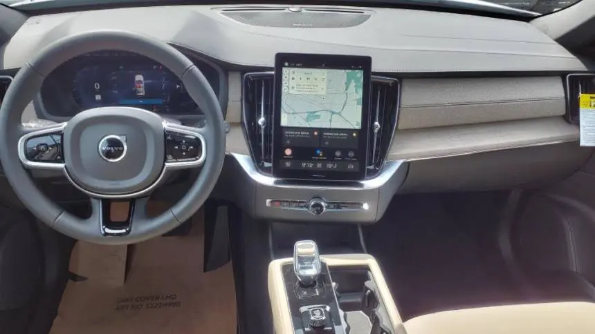 2025 Volvo XC90 YV4H60PB0S1377950