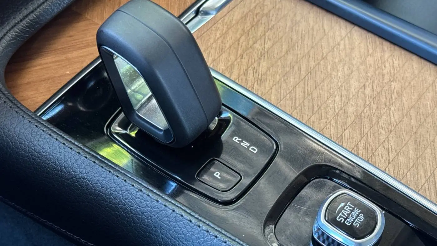 2022 Volvo XC90 YV4H600Z8N1856421