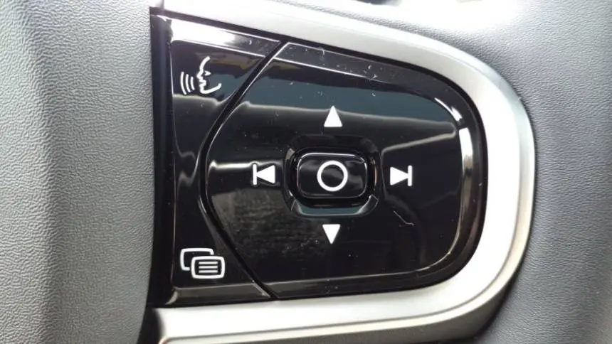 2025 Volvo XC90 YV4H60PB0S1377950