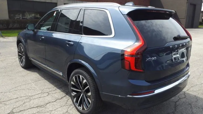 2025 Volvo XC90 YV4H60PB0S1377950