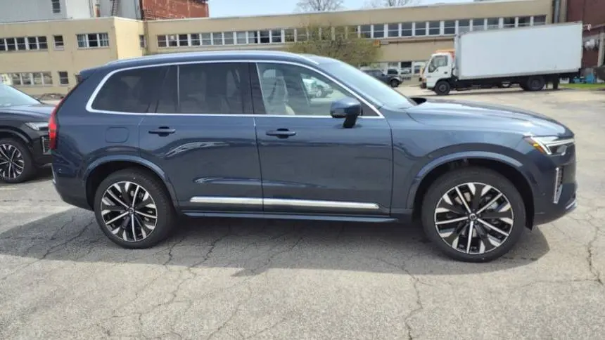 2025 Volvo XC90 YV4H60PB0S1377950