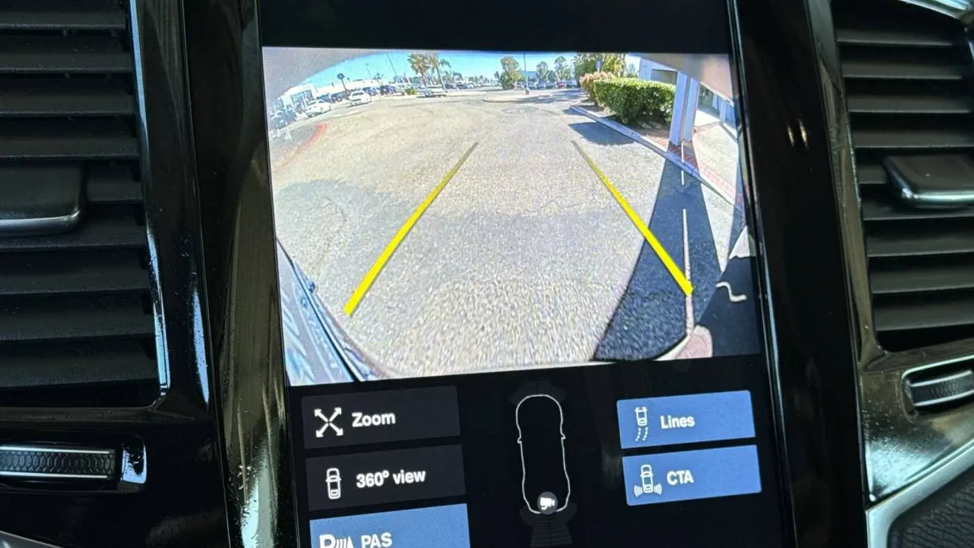 2022 Volvo XC90 YV4H600Z8N1856421