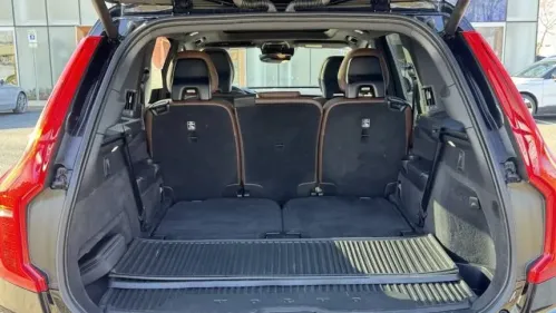2022 Volvo XC90 - Images - 32