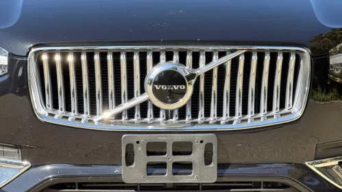 2022 Volvo XC90 YV4H600Z8N1856421
