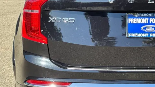 2022 Volvo XC90 YV4H600Z8N1856421